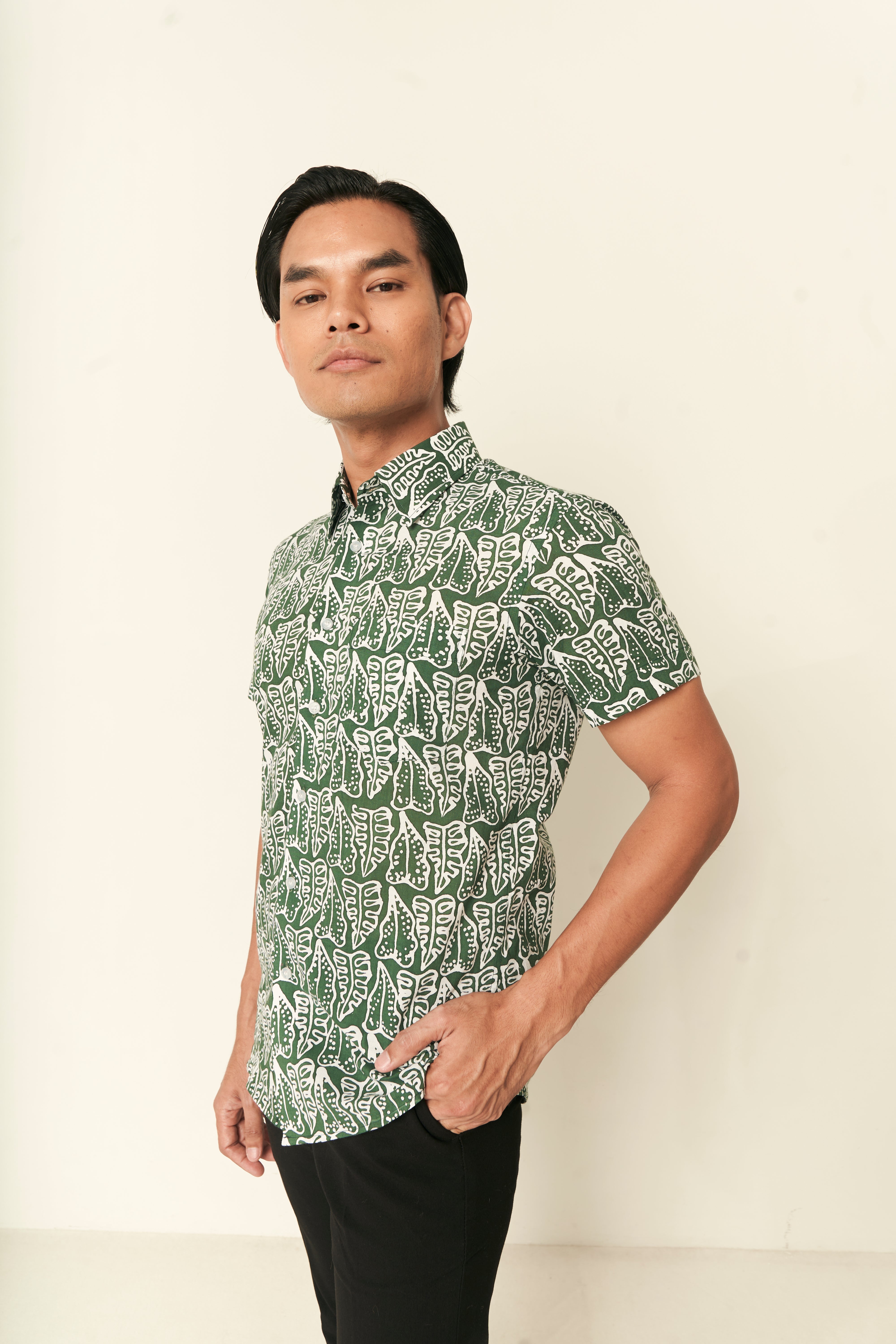 Tropical Slim Fit Men's Shirt