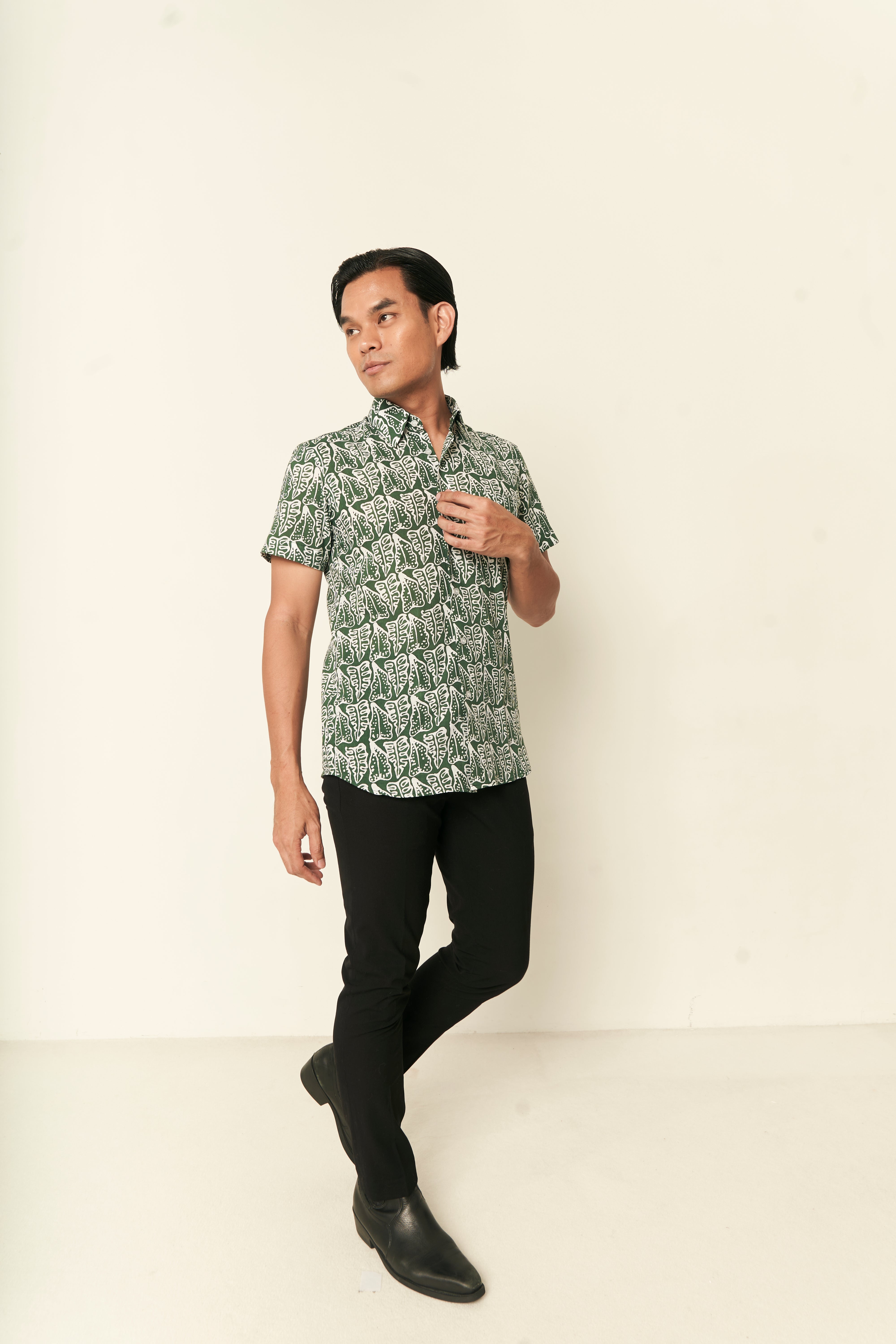 Tropical Slim Fit Men's Shirt