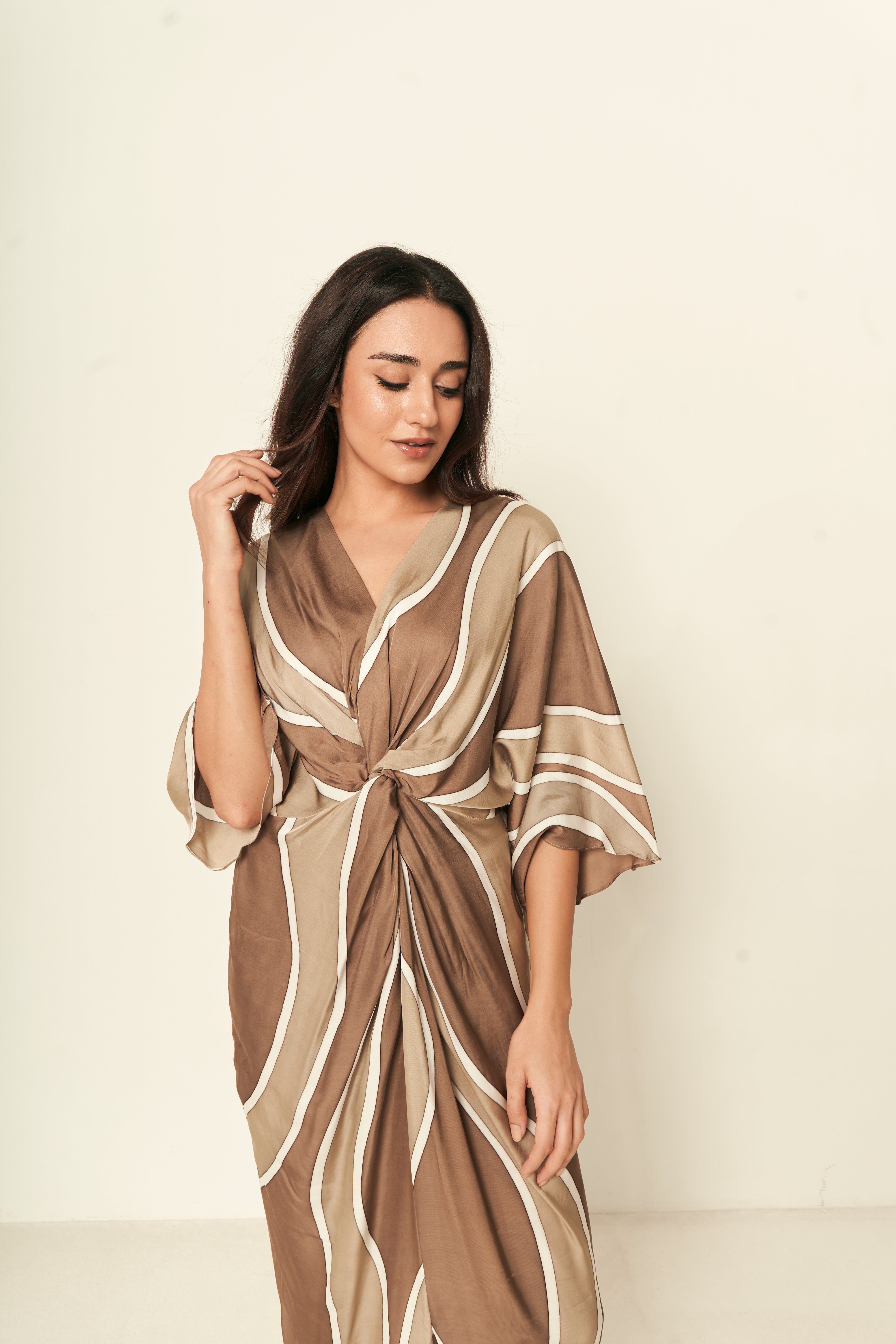 Waves Amirah Front Twist Kaftan