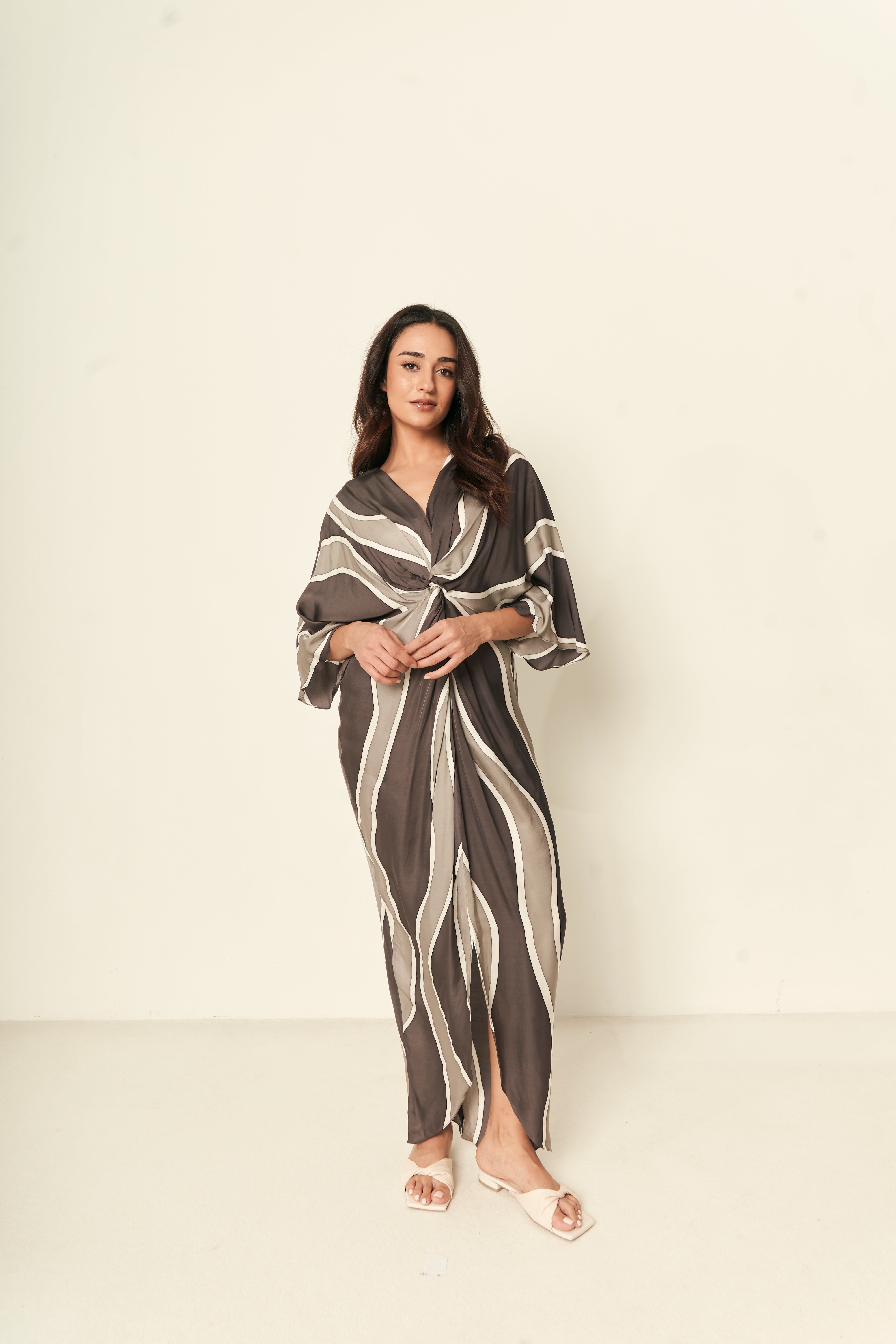 Waves Amirah Front Twist Kaftan