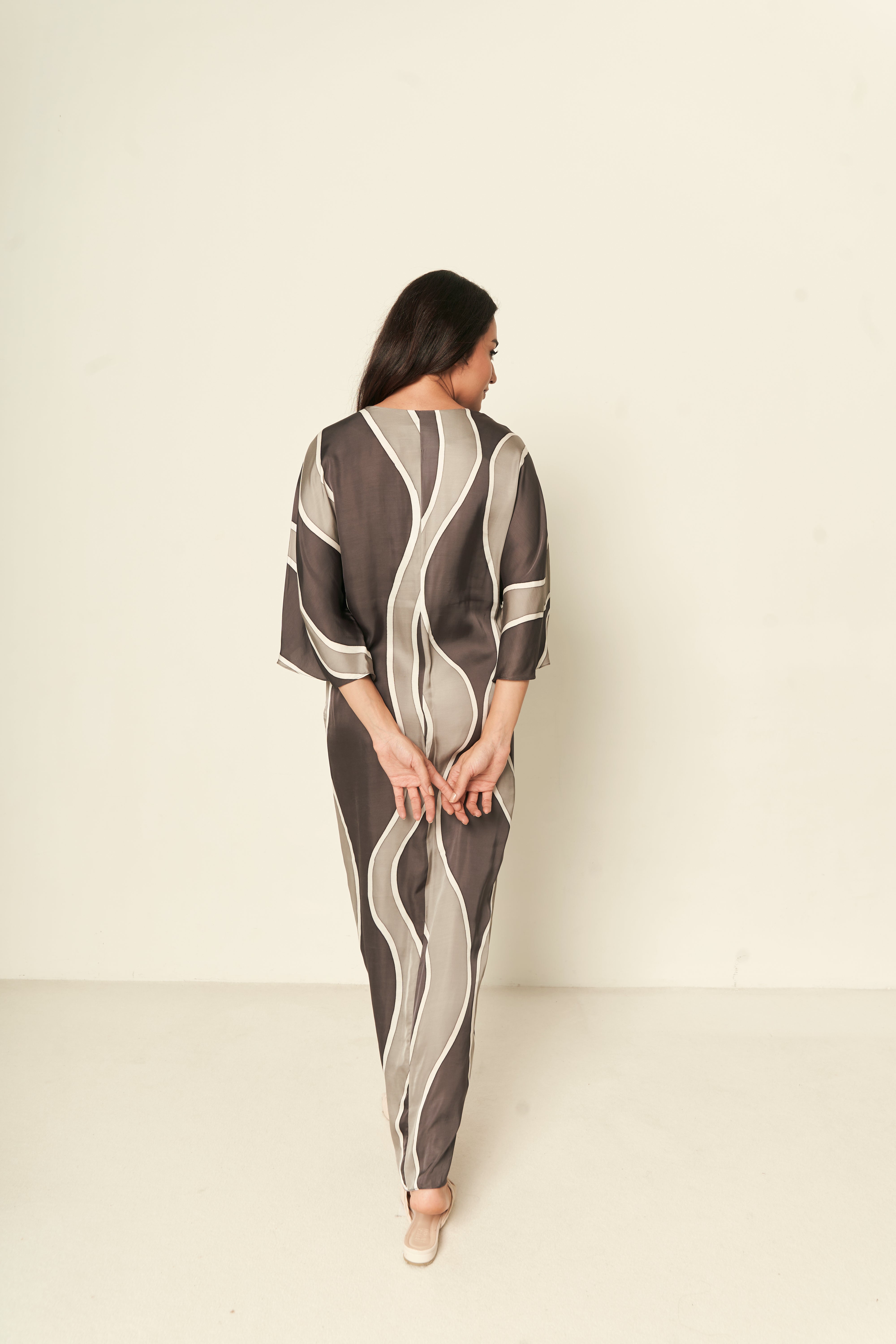 Waves Amirah Front Twist Kaftan