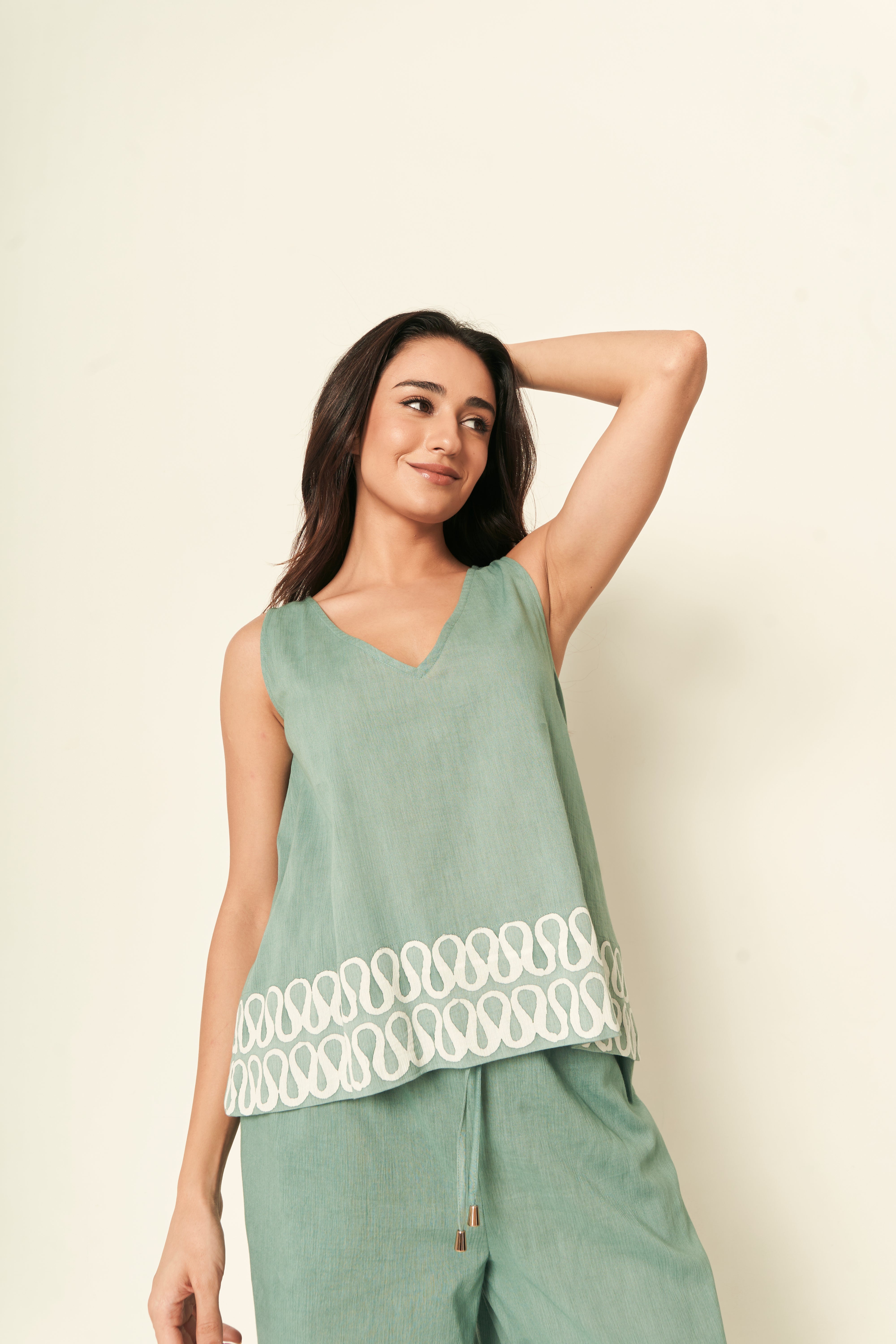 Rako Sleeveless Blouse