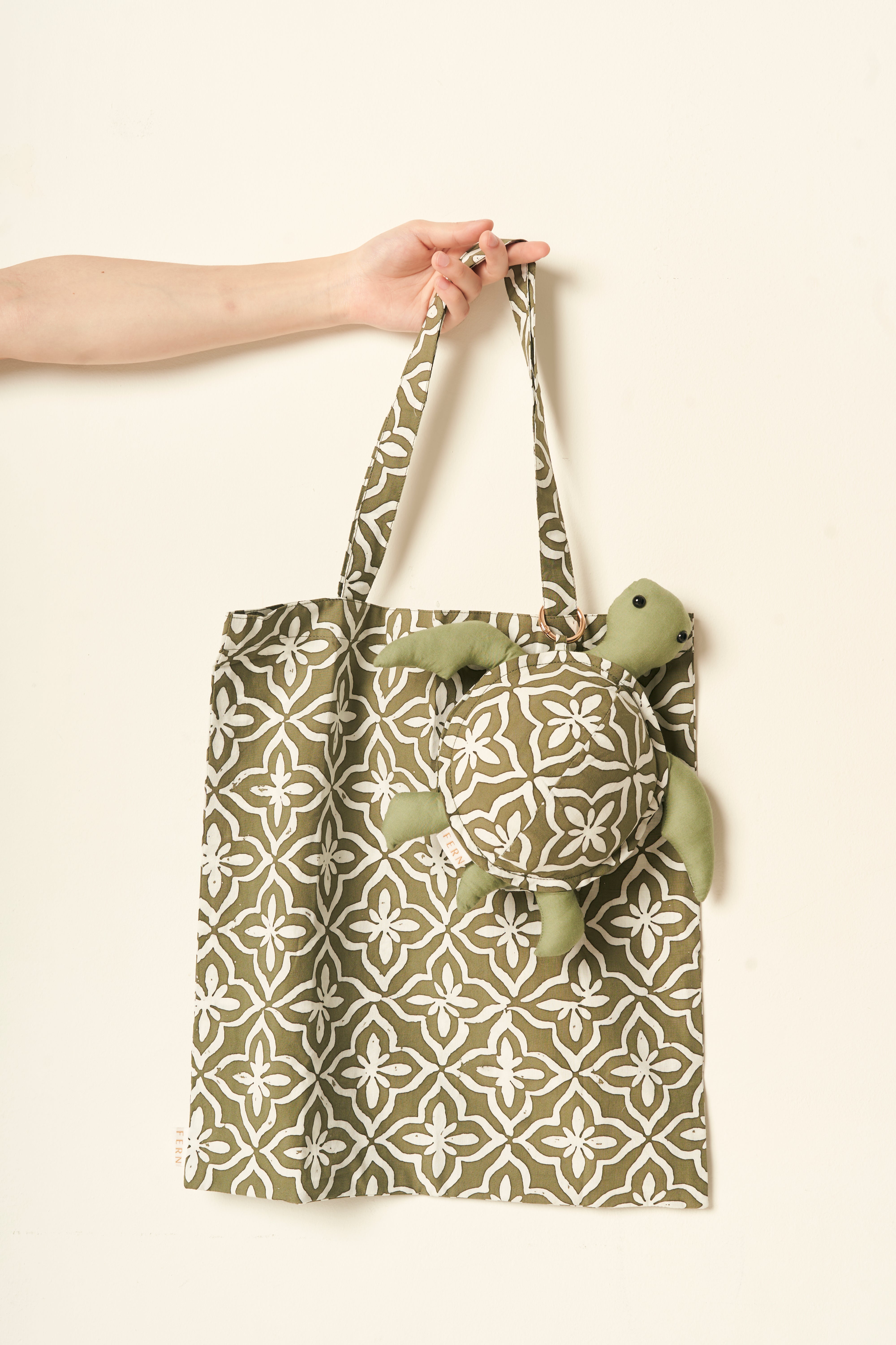 Turtle Foldable Tote Bag