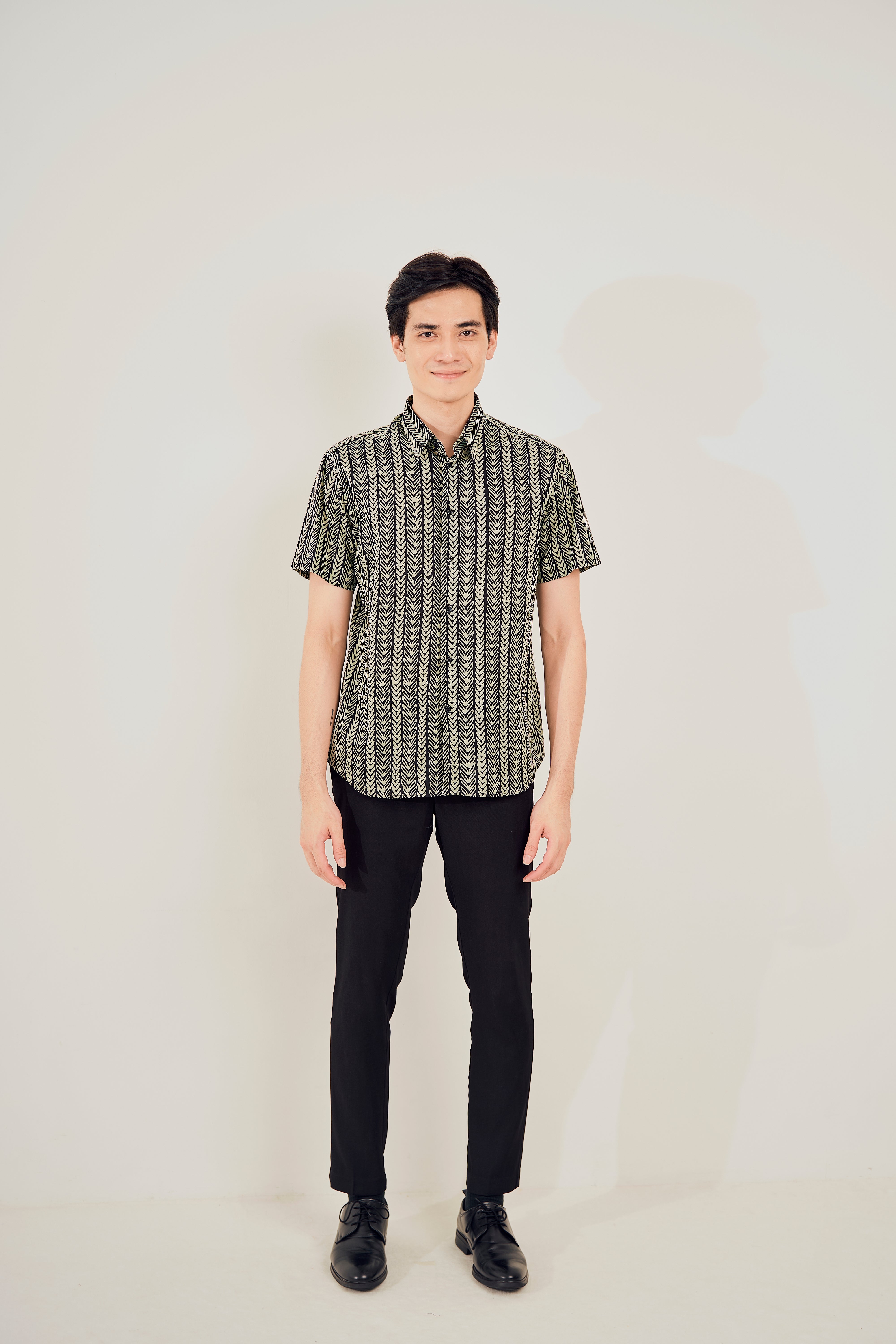 Rainforest Slim Fit Men's Shirt