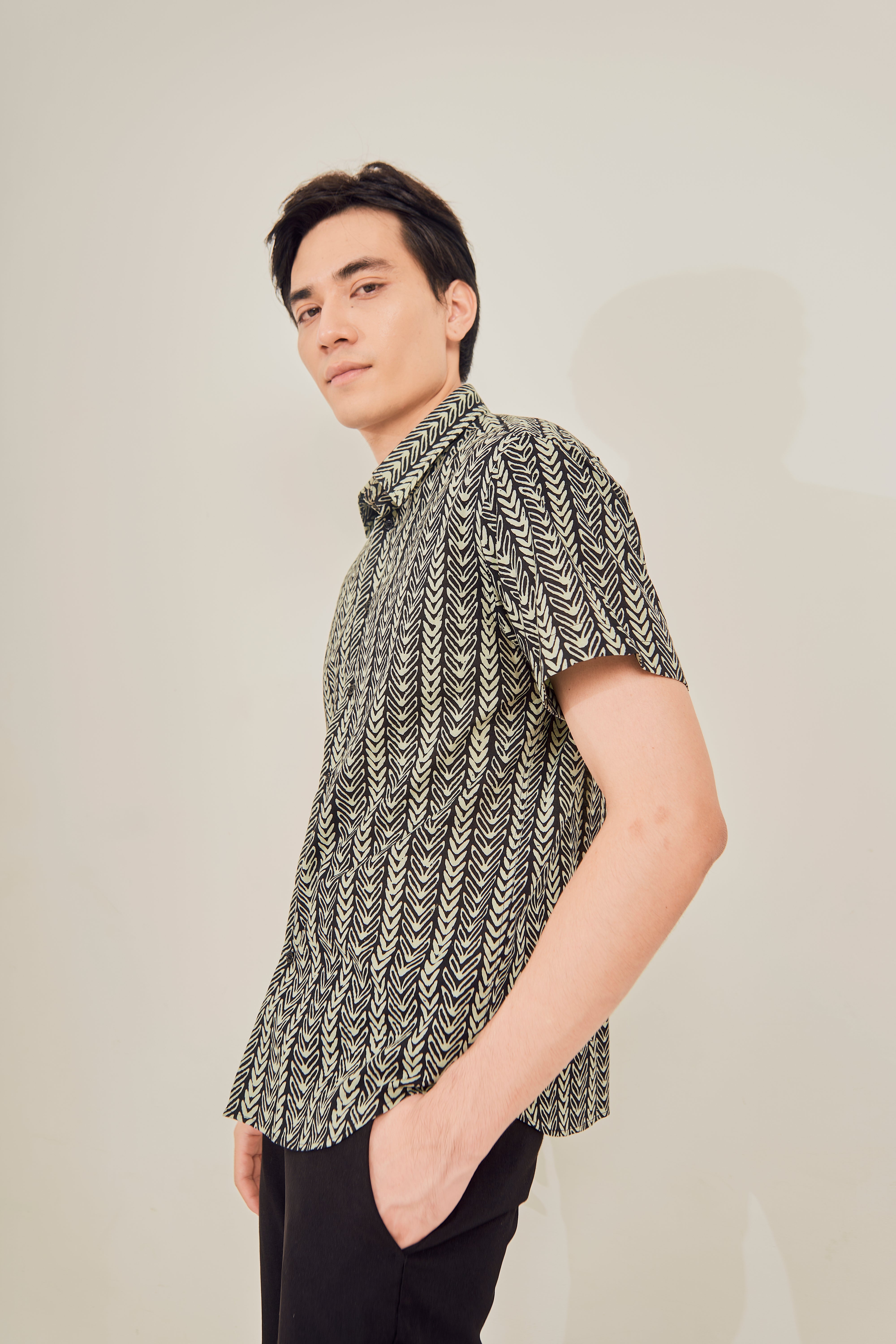 Rainforest Slim Fit Men's Shirt